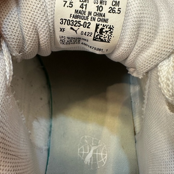 Puma women’s Carina L sneaker - Picture 7 of 8